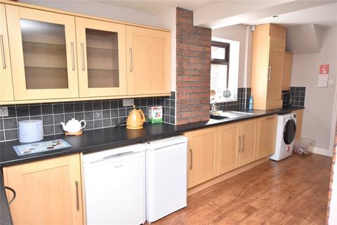 3 bedroom semi-detached house for sale, Church Street, Yeadon, Leeds, West Yorkshire