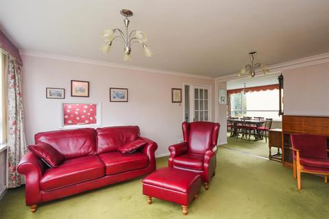 2 bedroom apartment for sale, 37 Milestone Court, Lime Tree Avenue, Wolverhampton