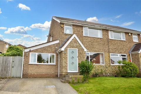 3 bedroom semi-detached house for sale, Springbank Close, Farsley, Pudsey, West Yorkshire