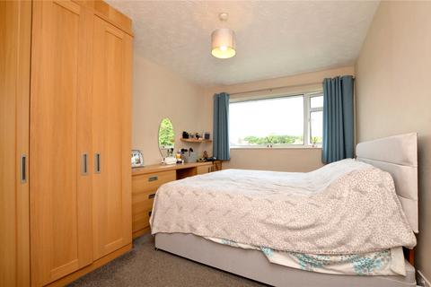 101 Springbank Close, Farsley, Pudsey, LS28 5TP