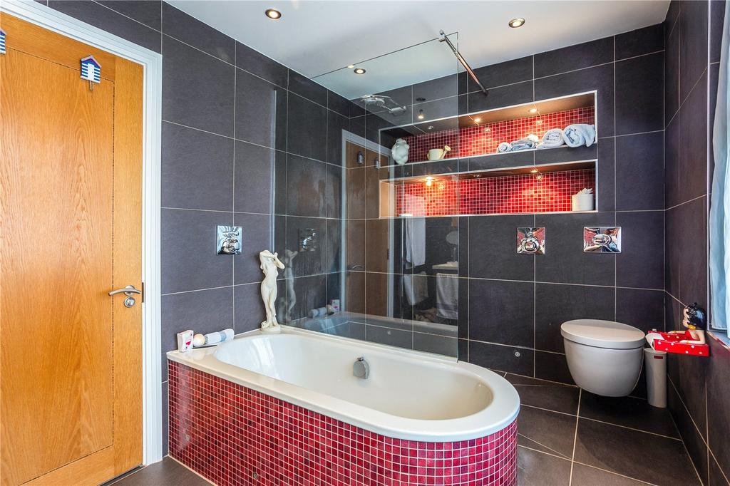Bedroom One En Suite