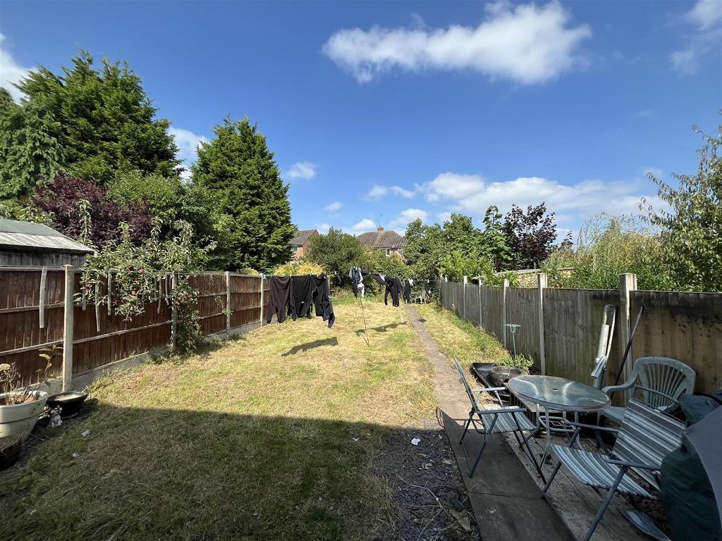 Belvedere Road, BurtonOnTrent DE13 3 bed semidetached house for sale