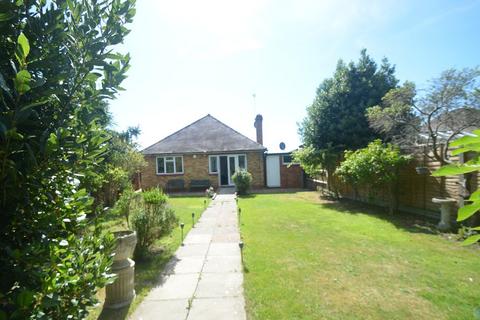 2 bedroom detached bungalow for sale, Orchard Rise, Shirley, Croydon, CR0