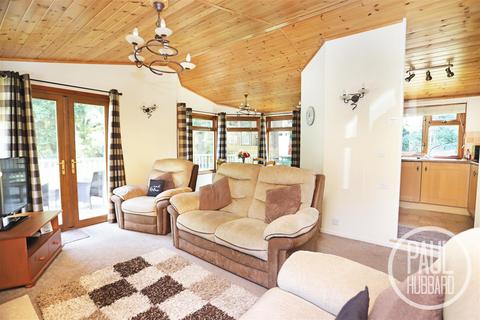 2 bedroom chalet for sale, The Street, Corton, NR32