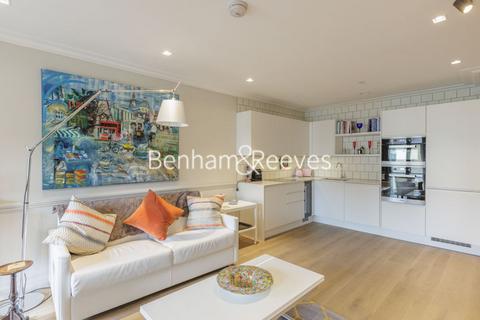 1 bedroom apartment to rent, Crisp Road, Hammersmith W6