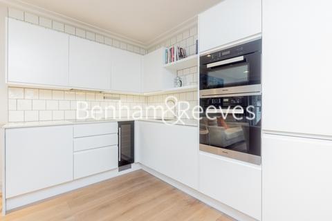 1 bedroom apartment to rent, Crisp Road, Hammersmith W6