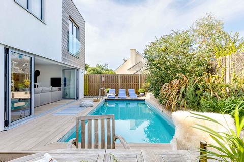 4 bedroom house for sale, 1 Trenoweth, Daymer Bay