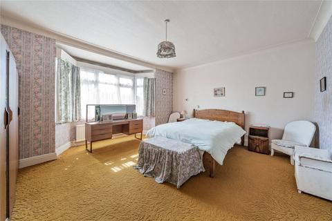 29 Sugden Road, Thames Ditton, KT7 0AB