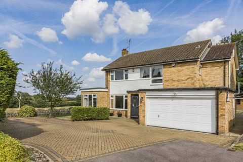 4 bedroom detached house for sale, Wain Close, Potters Bar, EN6