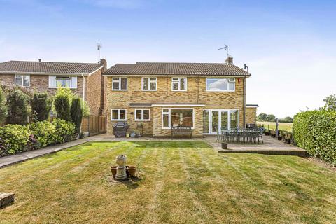 4 bedroom detached house for sale, Wain Close, Potters Bar, EN6