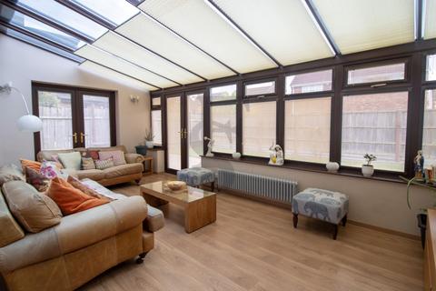 5 bedroom detached house for sale, Foxglove Road, Hamilton