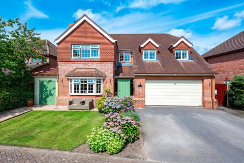 4 bedroom detached house for sale, Rymer Grove, Preston PR4