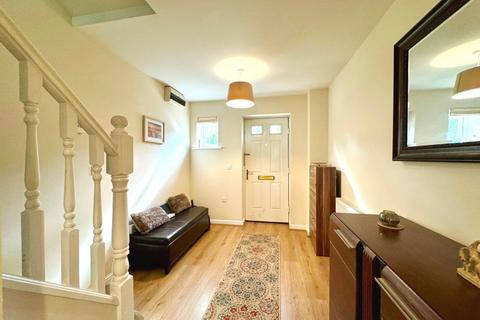 2 Valley View, Bury, BL8 1WN