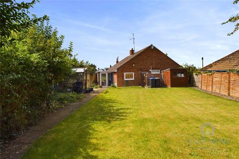 2 bedroom bungalow for sale, The Avenue, Northampton NN2