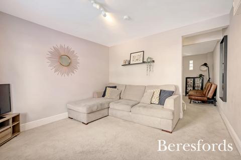 137 Marks Road, Romford, RM7 7AF