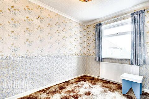 70 Alnwick Road, Sheffield, S12 2GE