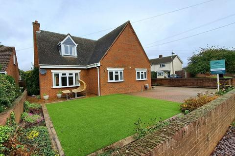 3 bedroom detached house for sale, Old Bedford Road, Sandy SG19