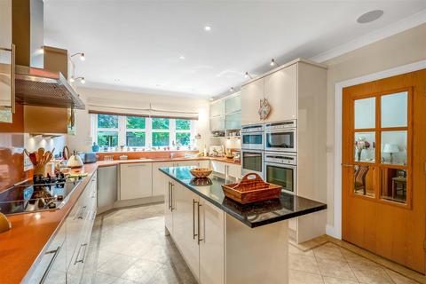 12 Silver Birch Coppice, Sutton Coldfield, B74 4NA