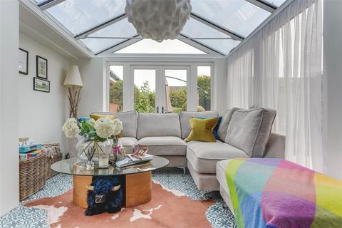 16 Allard Way, Saffron Walden, CB11 3GP