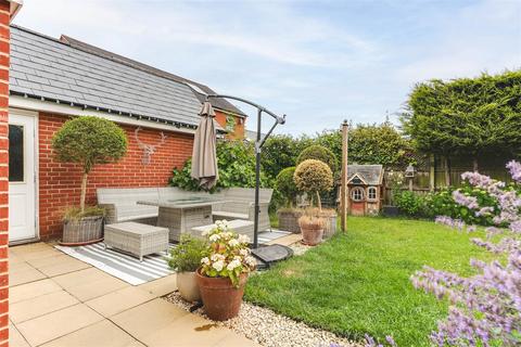 16 Allard Way, Saffron Walden, CB11 3GP