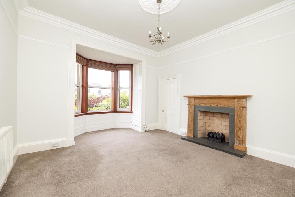 91 John Street, Penicuik, EH26 8AG 2 bed flat for sale £199,000