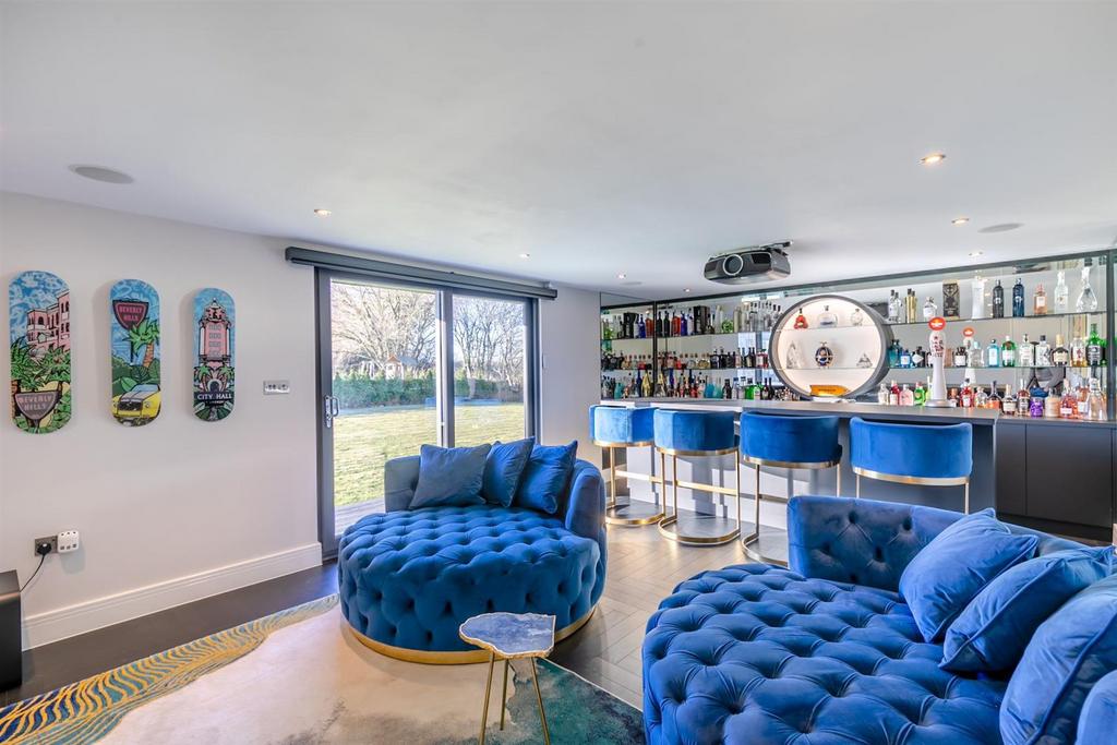 Whats App Image 2024-09-02 at 11.08.29 cbebfae4.jpg