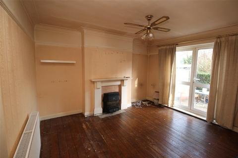 2 bedroom property for sale, Russell Lane, London N20