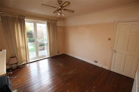 2 bedroom property for sale, Russell Lane, London N20