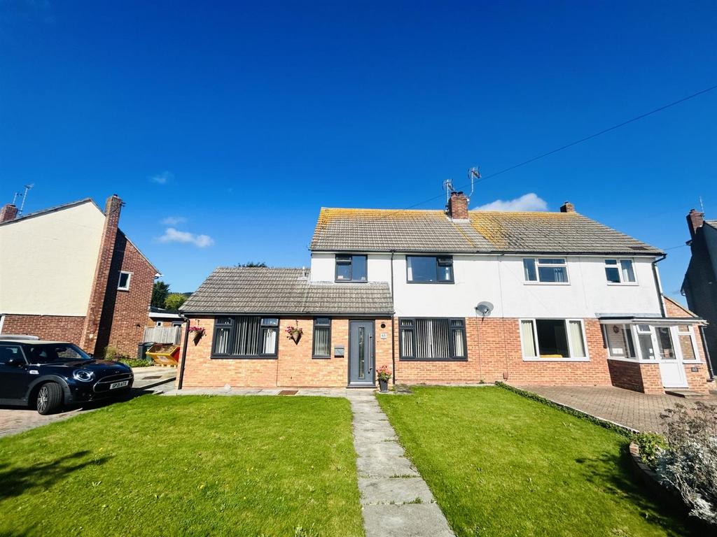 Eridge Road, Eastbourne BN21 5 bed semi-detached house - £515,000