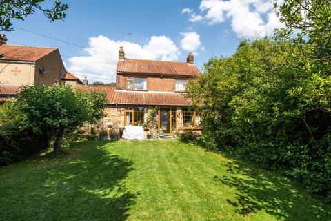 2 bedroom detached house for sale, Chorley Road, High Wycombe HP14