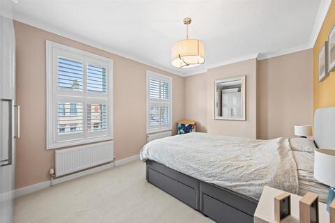 29 Bromley Crescent, Bromley, BR2 0HA