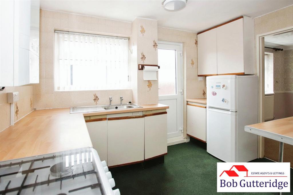 Fitted kitchen