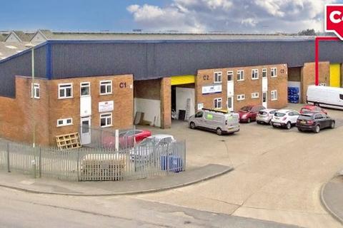 Industrial unit to rent, Unit C4 Deacon Trading Estate, Chickenhall Lane, Eastleigh, SO50 6RS