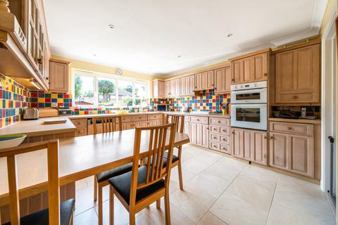 4 bedroom detached house for sale, Churchfield Road, Chalfont St. Peter, Gerrards Cross