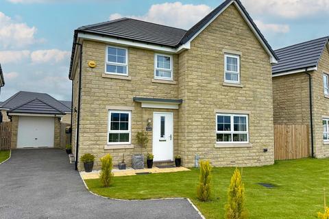 4 bedroom detached house for sale, Lampkin Chase, Silsden,