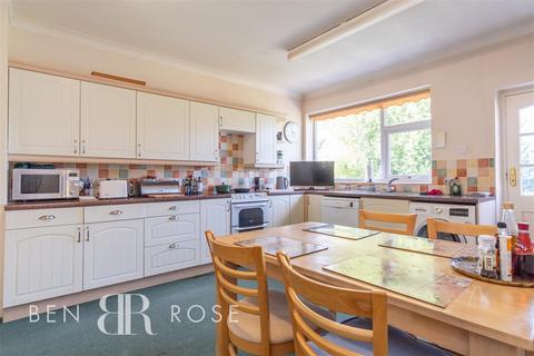 3 bedroom detached bungalow for sale, Sandringham Road, Chorley