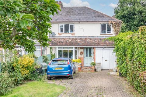 3 bedroom semi-detached house for sale, Jubilee Avenue, Headless Cross, Redditch, Worcestershire, B97