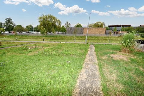 3 bedroom house for sale, Canvey Island SS8