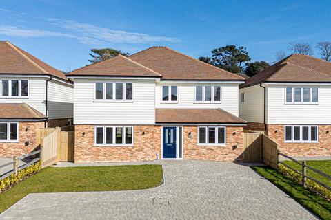 5 bedroom detached house for sale, Hollington Park Road, St Leonards-on-sea