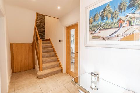 11 Bromsgrove Road, Redditch, B97 4RD