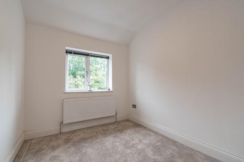 11 Bromsgrove Road, Redditch, B97 4RD