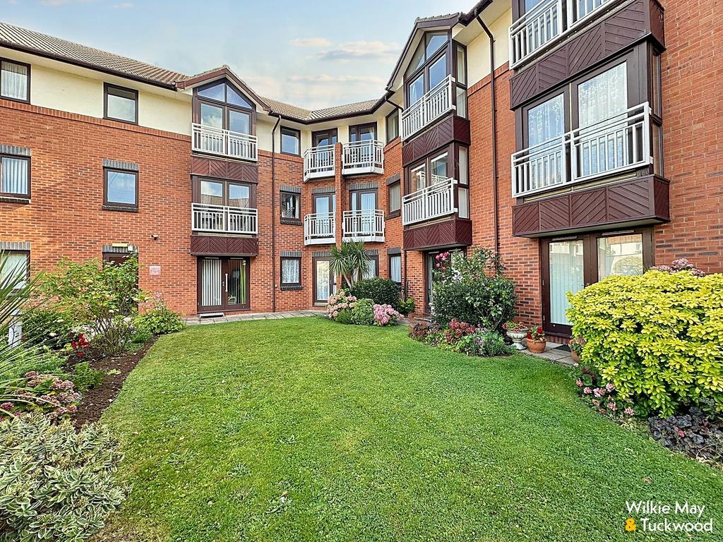 Vennland Way, Minehead TA24 2 bed retirement property for sale £125,000