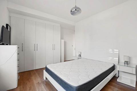 2 bedroom flat to rent, East Barnet Road, Barnet, EN4