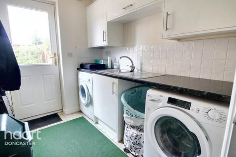 48 Cavalier Court, Balby, Doncaster, DN4 8TW
