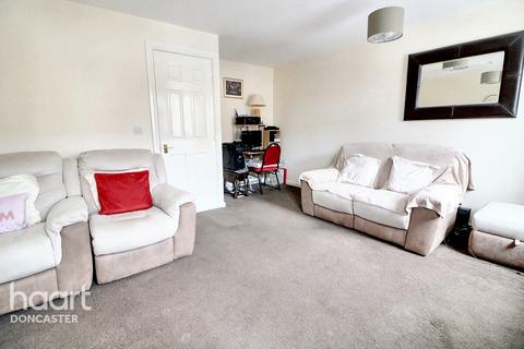 48 Cavalier Court, Balby, Doncaster, DN4 8TW