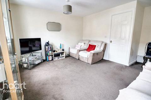 48 Cavalier Court, Balby, Doncaster, DN4 8TW