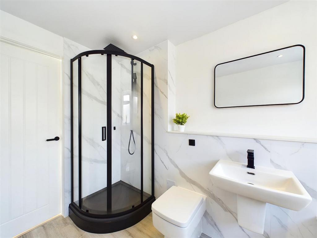 Shower 1.jpg