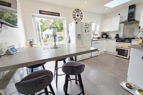 undefined, Birch Crescent, Hornchurch, Essex, RM11