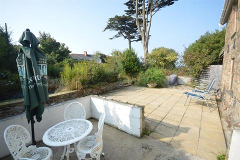 2 bedroom house to rent, Forgefield, Mawla, Redruth