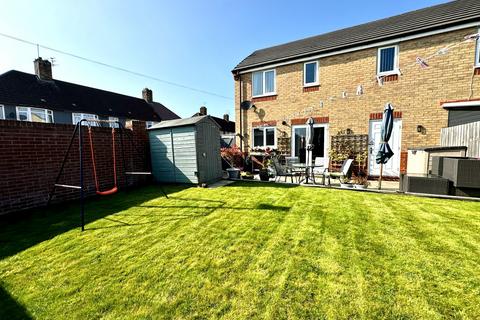 3 bedroom semi-detached house for sale, Tulip Drive, Liverpool L36